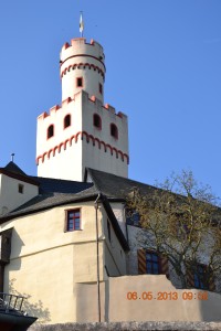Замок Марксбург в долине Рейна Замок Марксбург