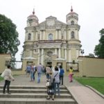 Вильнюс. Костел Св. Апостолов Петра и Павла. 1-%d0%ba%d0%be%d1%81%d1%82%d0%b5%d0%bb-%d1%81%d0%b2%d1%8f%d1%82%d1%8b%d1%85-%d0%b0%d0%bf%d0%be%d1%81%d1%82%d0%be%d0%bb%d0%be%d0%b2-%d0%bf%d0%b5%d1%82%d1%80%d0%b0-%d0%b8-%d0%bf%d0%b0%d0%b2%d0%bb%d0%b0