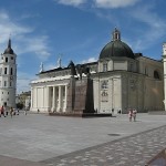 Литва. Вильнюс. Кафедральная площадь. 1.3. Вид на Кафедральную площадь